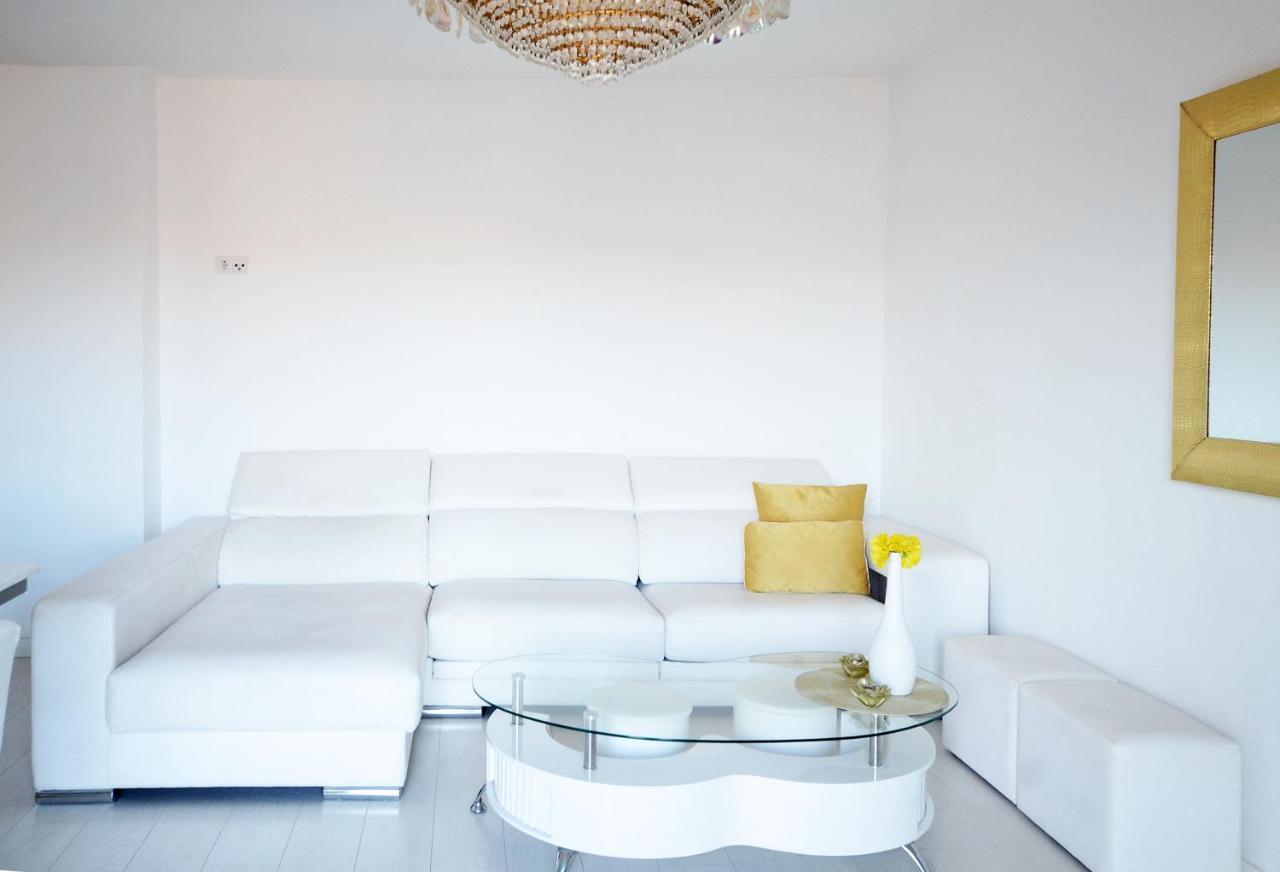 Modern Apartment In Валенсия Екстериор снимка